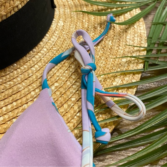 🦋 Billabong Lilac Floral Bikini 👙☀️ - Picture 9 of 11